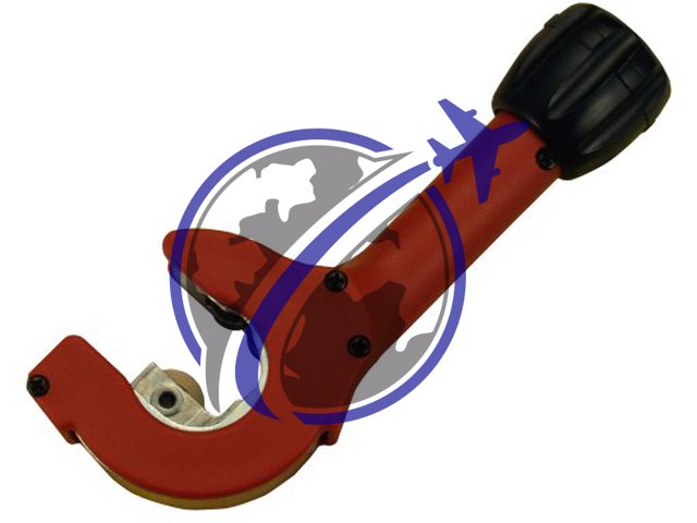 E-Z RATCHET TUBE AND PIPE CUTTER